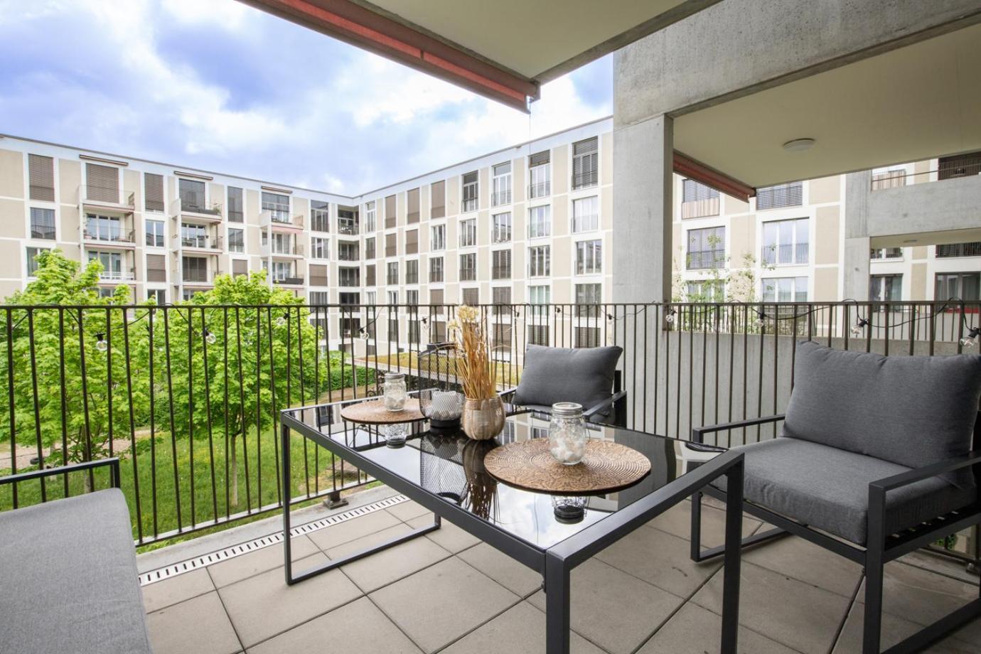 Special Einstein Iiv Apartment, Messe Kleinbasel 10-Star المظهر الخارجي الصورة